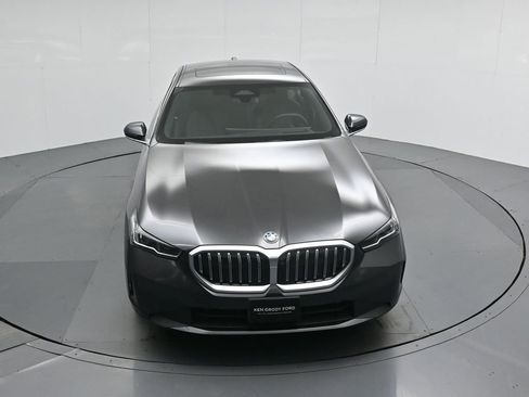 Used 2025 BMW 530i image 34