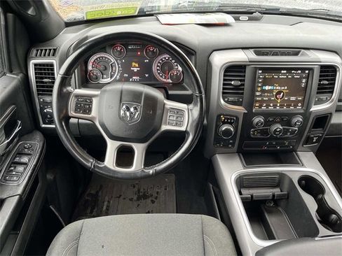 Used 2022 RAM 1500 Classic Warlock image 12