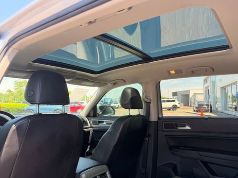 Used 2019 Volkswagen Atlas SE w/ Panoramic Sunroof Package AWD/4WD image 15