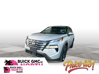 Used 2024 Nissan Rogue SV