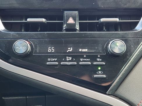 Used 2022 Toyota Camry TRD image 21