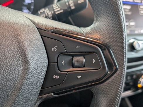 Used 2023 Chevrolet TrailBlazer LT FWD image 19