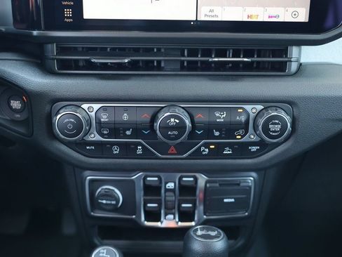 New 2024 Jeep Wrangler Unlimited Sport AWD/4WD image 28