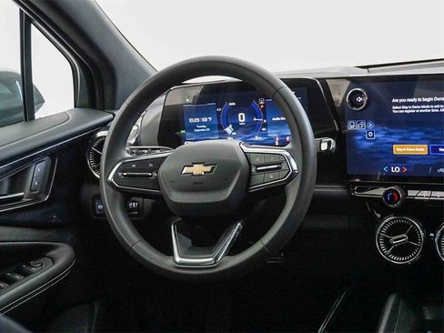 New 2026 Chevrolet Blazer EV LT image 17