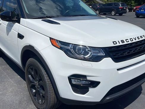 Used 2016 Land Rover Discovery Sport HSE Luxury image 2
