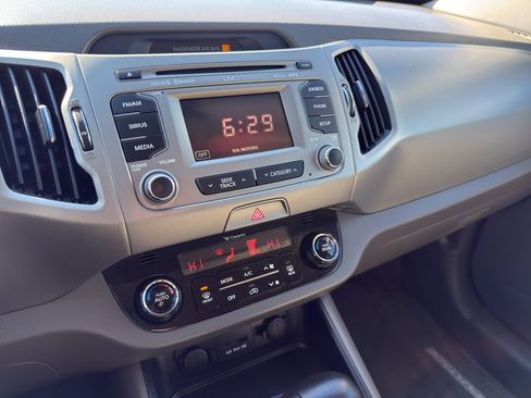 Used 2012 Kia Sportage EX image 18