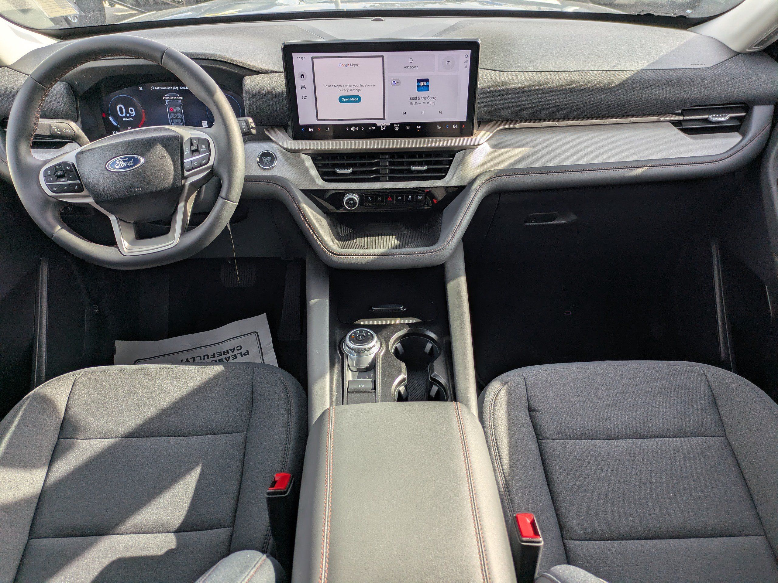 Used 2025 Ford Explorer Active RWD image 17