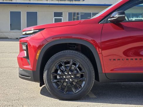 New 2026 Chevrolet Traverse LT w/ Midnight/Sport Edition image 5