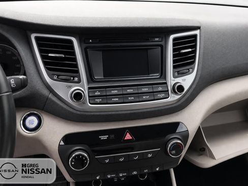 Used 2017 Hyundai Tucson Sport AWD/4WD image 8