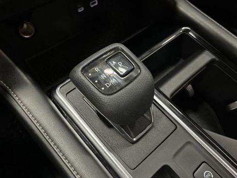 Used 2022 Nissan Pathfinder SL image 21