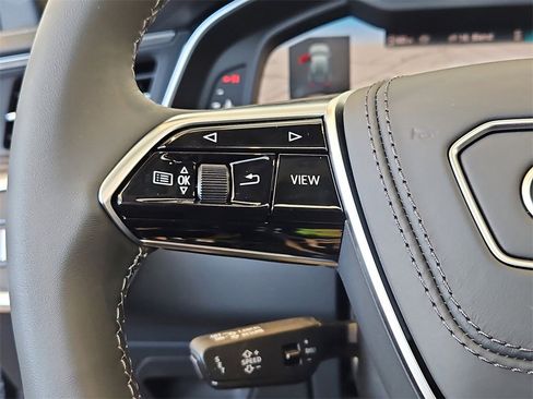 New 2025 Audi A6 3.0T allroad Prestige image 17