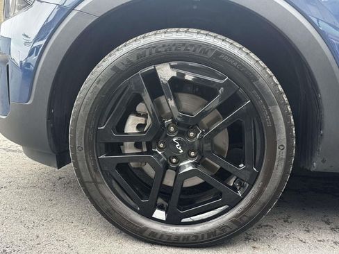 Used 2024 Kia Telluride SX X-Line AWD/4WD image 9