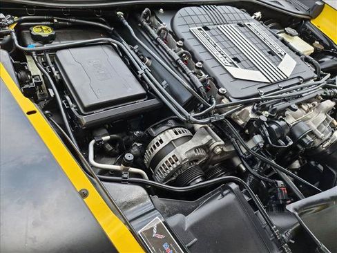Used 2016 Chevrolet Corvette Z06 w/ 2LZ Preferred Equipment Group RWD image 19