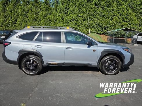 Used 2025 Subaru Outback Wilderness AWD/4WD image 8