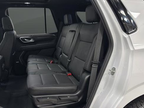 Used 2023 Chevrolet Tahoe Z71 w/ Luxury Package AWD/4WD image 24