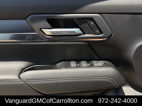 New 2027 GMC Terrain Elevation w/ Technology Package II FWD image 20