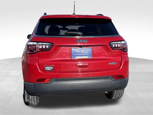 Used 2018 Jeep Compass Latitude image 6