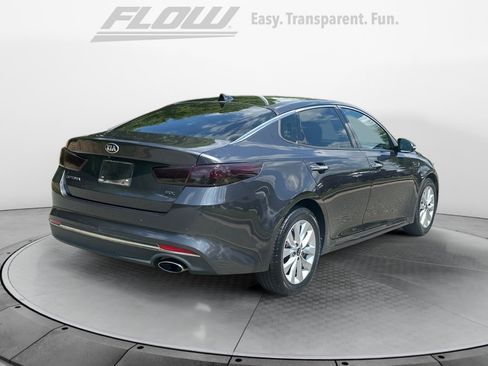 Used 2018 Kia Optima EX w/ Premium Package FWD image 9