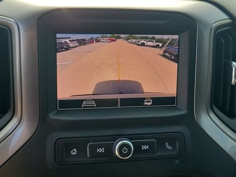 Used 2025 Chevrolet Silverado 1500 Custom Trail Boss AWD/4WD image 27