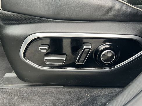 Used 2022 Jeep Grand Cherokee Summit w/ Adv Protech Group IV image 27