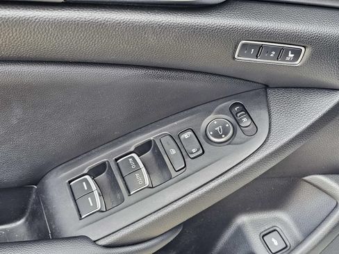 Used 2021 Honda Accord EX-L image 18