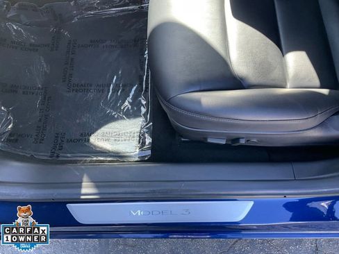 Used 2018 Tesla Model 3 Long Range RWD image 14