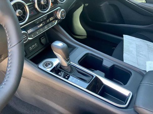 Certified 2025 Nissan Sentra SV image 7