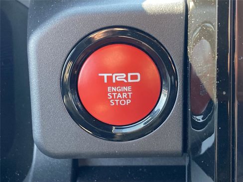 Used 2025 Toyota 4Runner TRD Sport Premium image 17