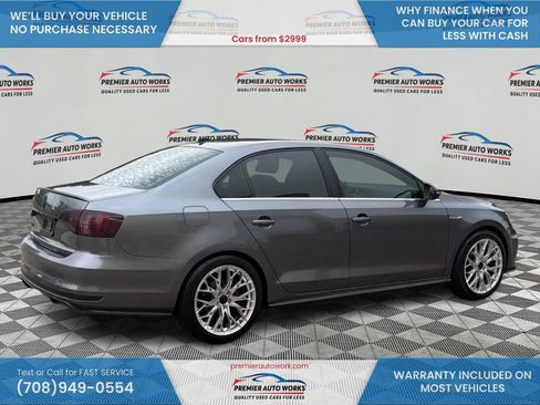 Used 2017 Volkswagen Jetta GLI FWD image 4
