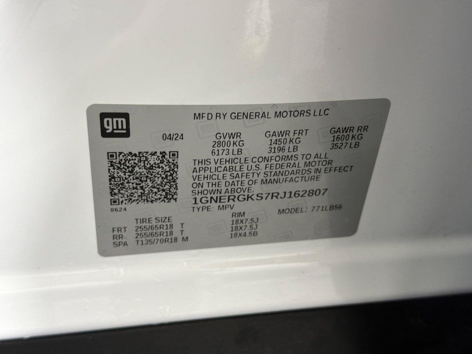 Used 2024 Chevrolet Traverse LT FWD image 32