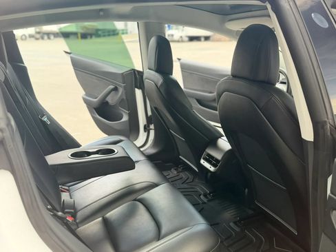 Used 2020 Tesla Model 3 Long Range AWD/4WD image 21