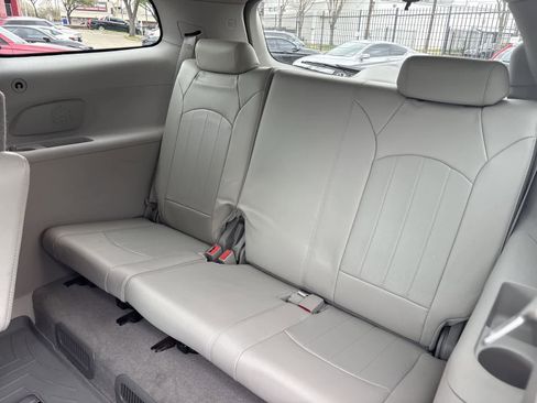 Used 2013 Buick Enclave Leather w/ Trailering Provision Package image 39