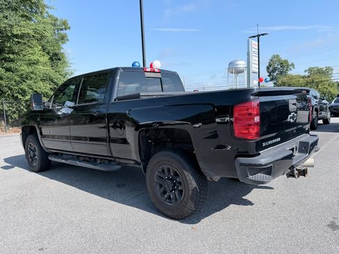 Used 2018 Chevrolet Silverado 2500 LTZ w/ Duramax Plus Package AWD/4WD image 7