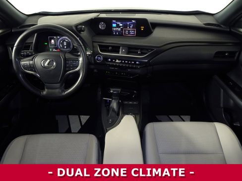 Used 2020 Lexus UX 250h w/ Premium Package image 11