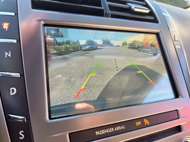 Used 2017 Lincoln MKZ Reserve FWD image 26