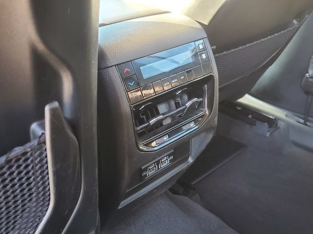 Used 2022 Jeep Grand Cherokee L Laredo w/ Luxury Tech Group I AWD/4WD image 22