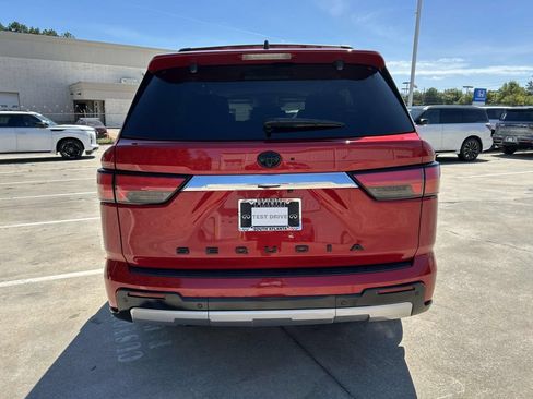 Used 2024 Toyota Sequoia Limited w/ Tow Technology Package RWD image 4