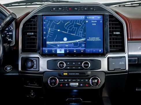 Used 2022 Ford F450 Platinum w/ FX4 Off-Road Package image 26