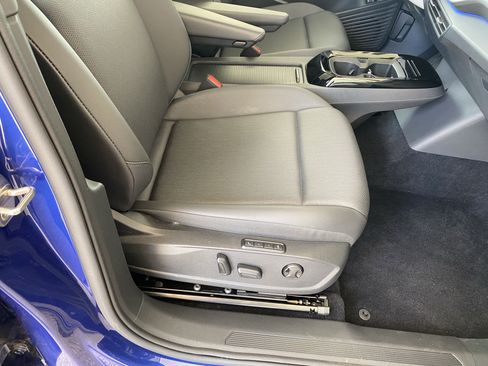 Certified 2021 Volkswagen ID.4 1st Edition RWD image 33
