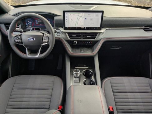 New 2025 Ford Explorer ST-Line w/ Premium Package image 16