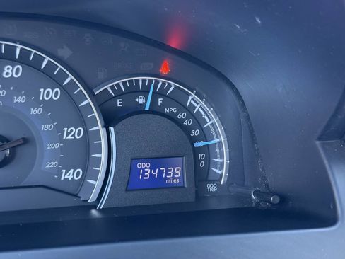 Used 2014 Toyota Camry XLE w/ Leather Package image 29