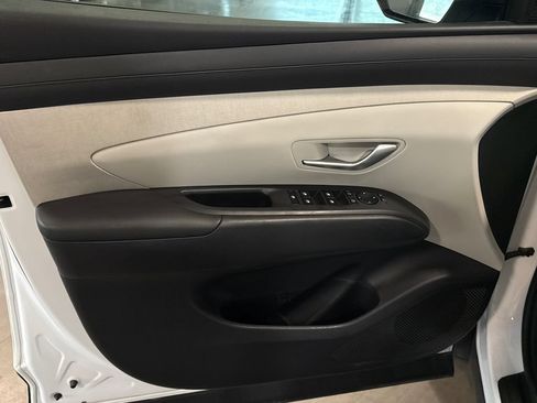 Used 2025 Hyundai Tucson SEL AWD/4WD image 8