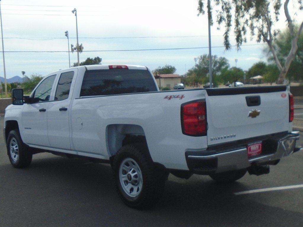 Used 2015 Chevrolet Silverado 3500 W/T w/ WT Convenience Package AWD/4WD image 3