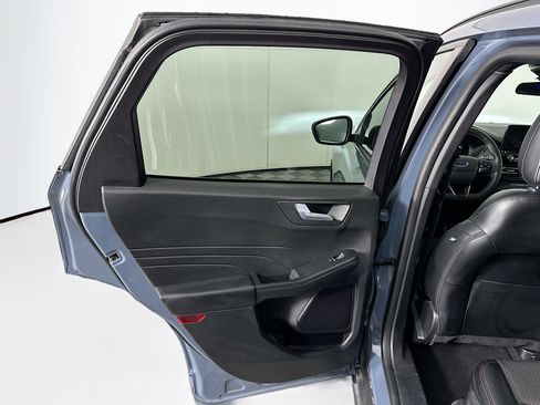 Used 2024 Ford Escape ST-Line image 24