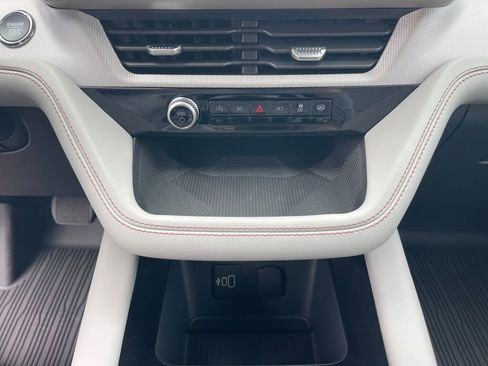 New 2026 Ford Explorer Active AWD/4WD image 14