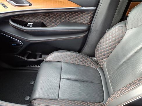 Used 2023 Jeep Grand Cherokee L Summit image 33