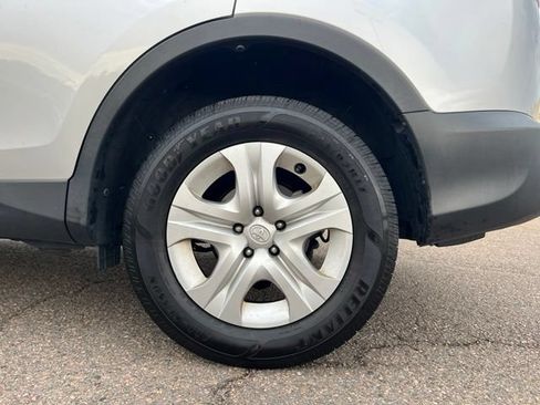 Used 2015 Toyota RAV4 LE FWD image 14