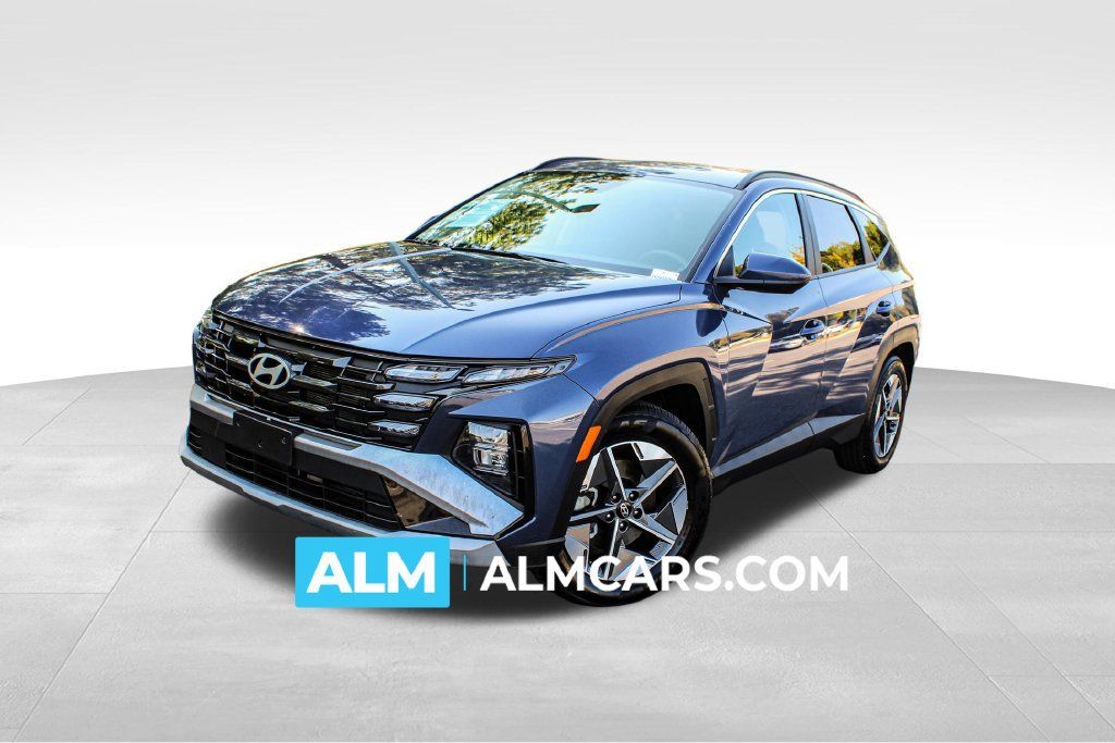 Used 2025 Hyundai Tucson SEL FWD image 1