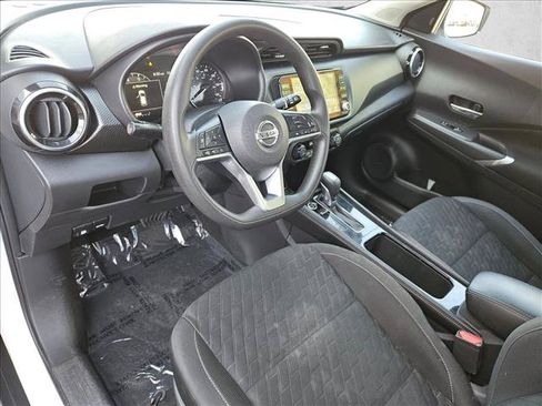 Used 2021 Nissan Kicks SV FWD image 13