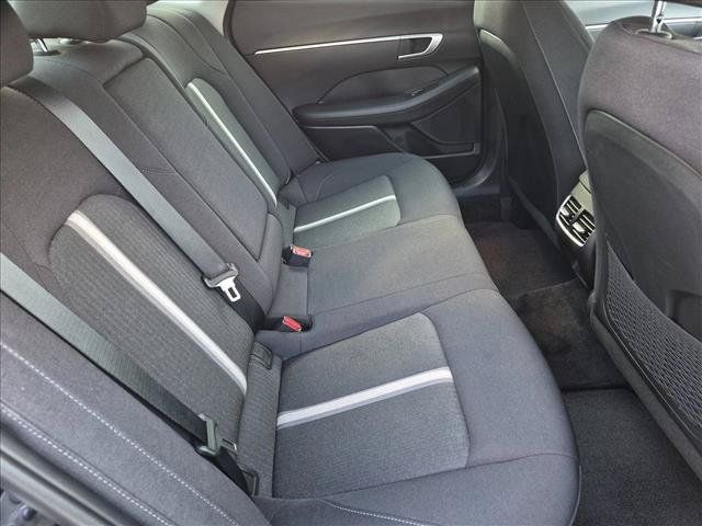 Certified 2025 Hyundai Sonata SEL FWD image 18